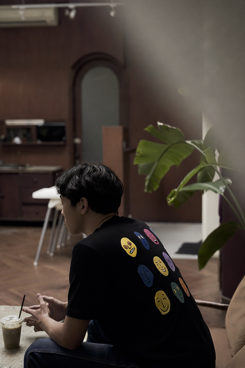 MANIPULATED +1 - tampilan 3