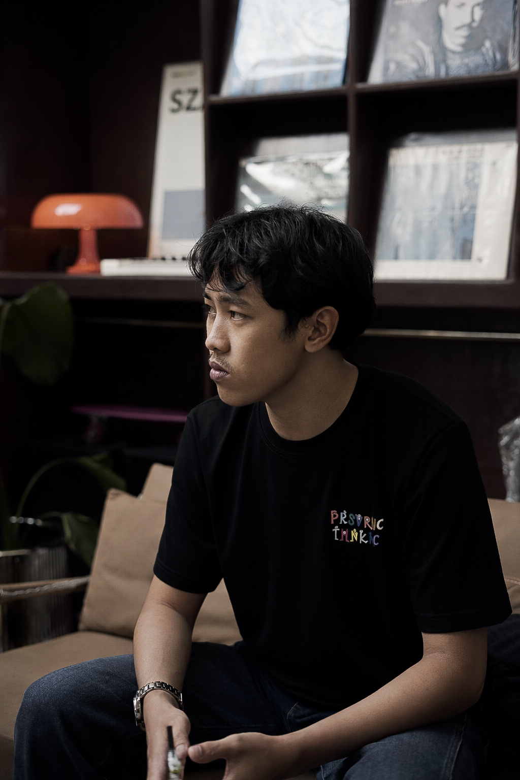 MANIPULATED +1 - tampilan 2